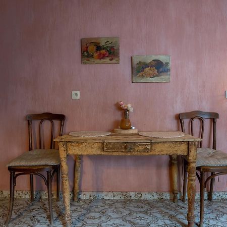 La Petite Ruelle Apartment Дюрби Екстериор снимка