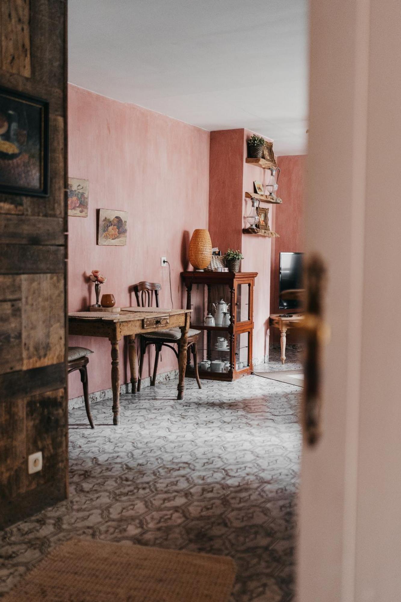 La Petite Ruelle Apartment Дюрби Екстериор снимка